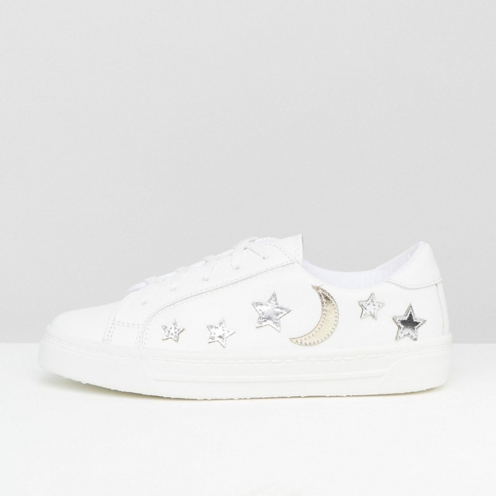 ✨HP!✨ Delilah Star & Moon Trainer Sneakers ⭐️🌙 - NWOB - Picture 2 of 4
